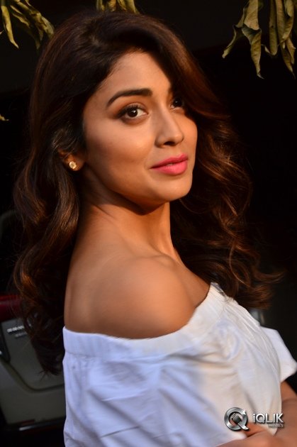 Shriya-Saran-Latest-Photos